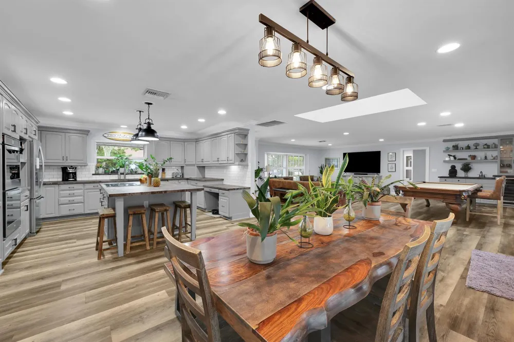 64 SE Turtle Creek Drive Tequesta, FL 33469