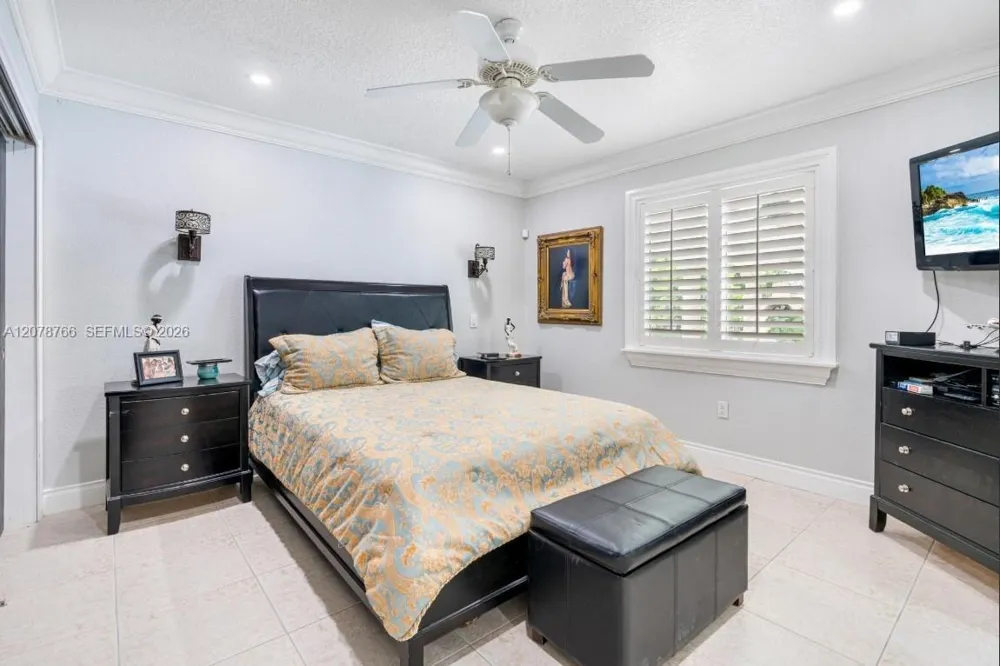 17122 SW 156th Ct Miami, FL 33187