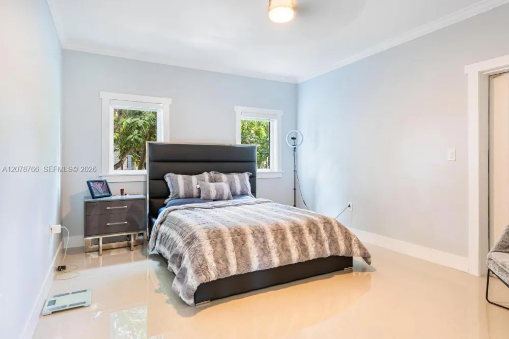 17122 SW 156th Ct Miami, FL 33187
