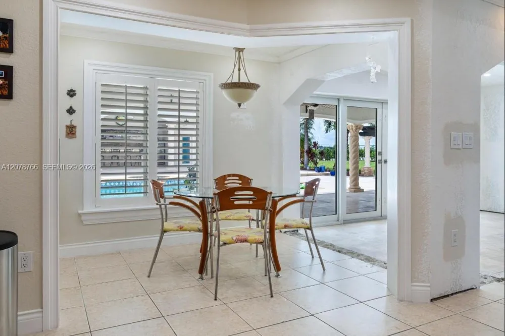 17122 SW 156th Ct Miami, FL 33187