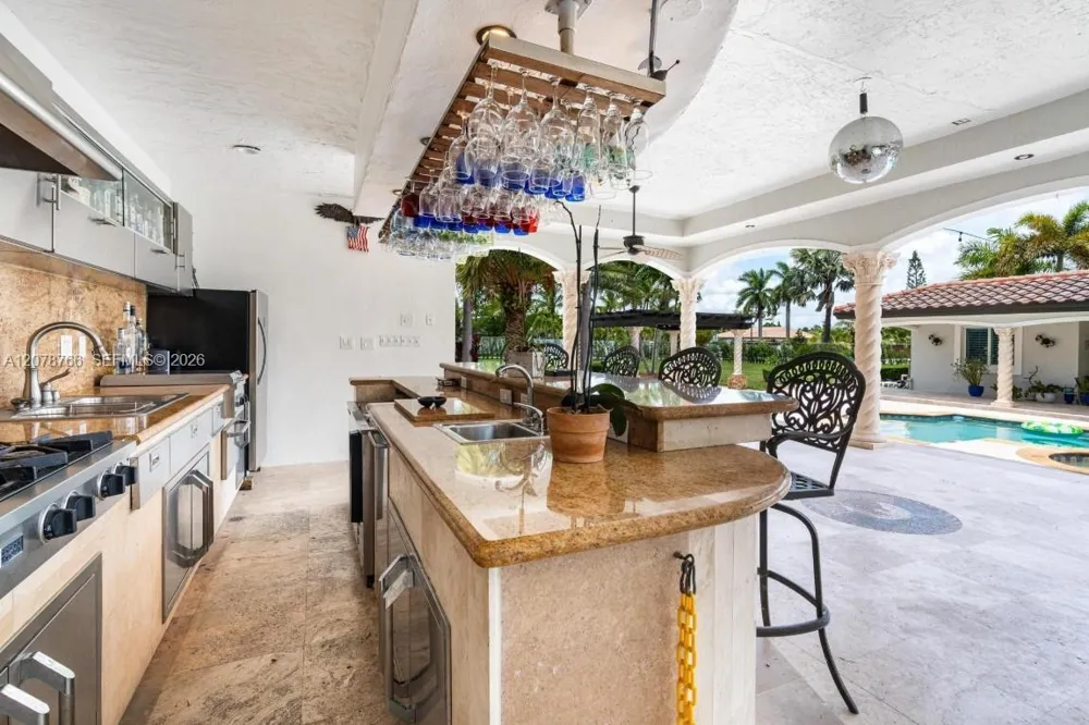 17122 SW 156th Ct Miami, FL 33187