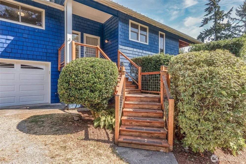 10514 SW 110th Street Vashon, WA 98070