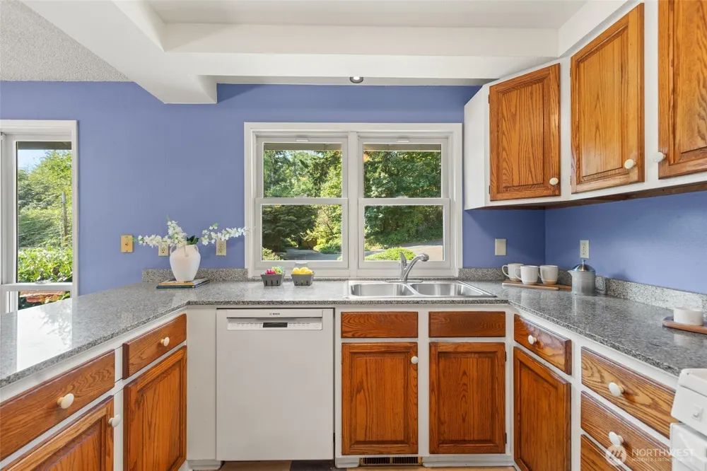 10514 SW 110th Street Vashon, WA 98070