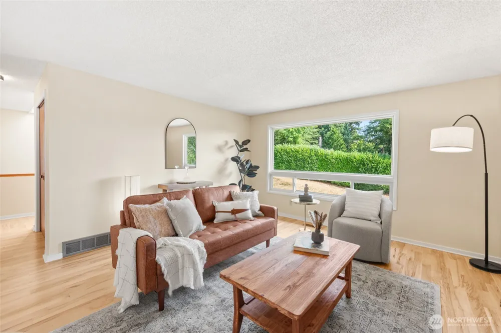 10514 SW 110th Street Vashon, WA 98070