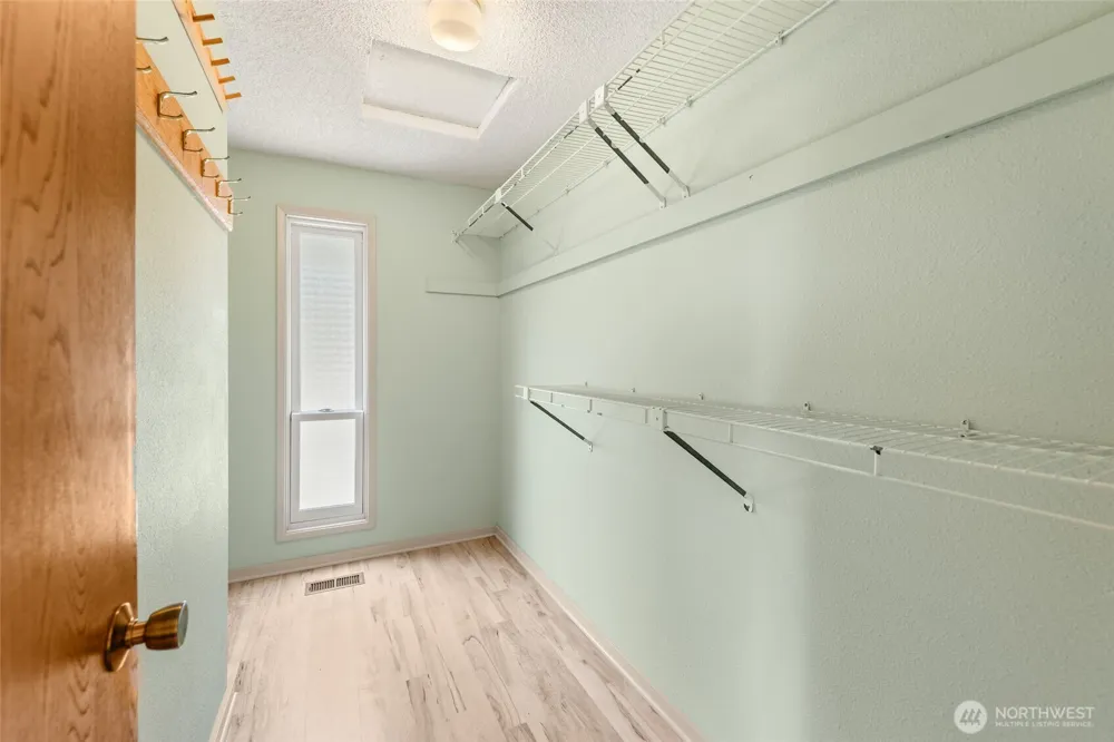 10514 SW 110th Street Vashon, WA 98070