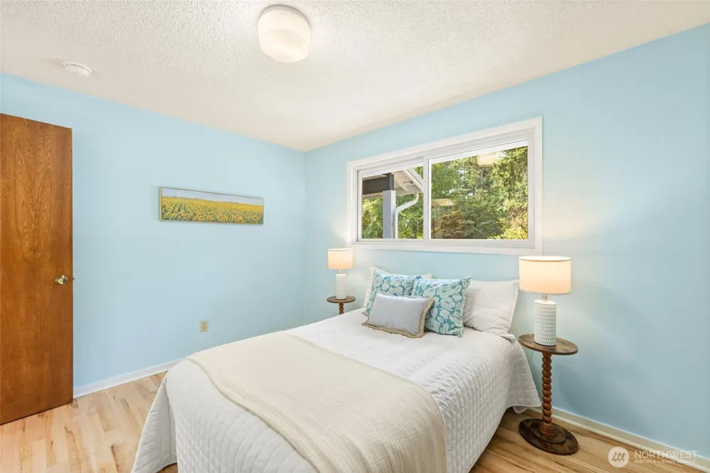 10514 SW 110th Street Vashon, WA 98070