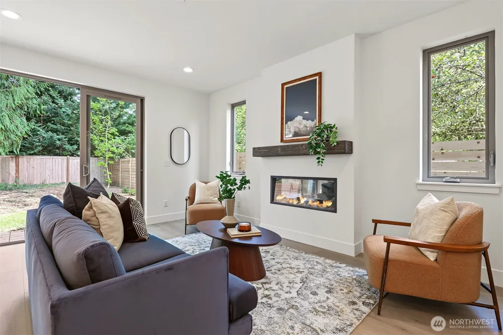 11249 108th Avenue NE Kirkland, WA 98033