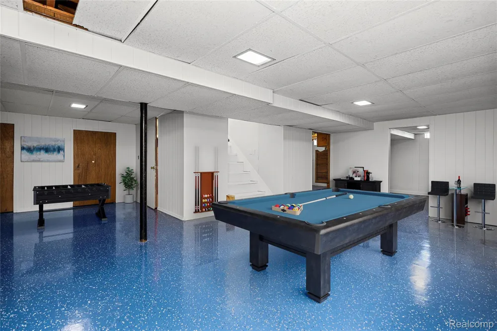 8527 Metropolitan Parkway Sterling Heights City, MI 48312