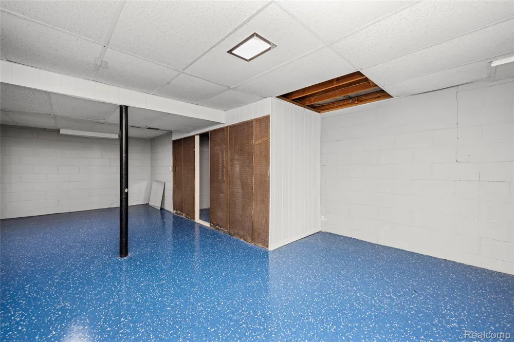 8527 Metropolitan Parkway Sterling Heights City, MI 48312