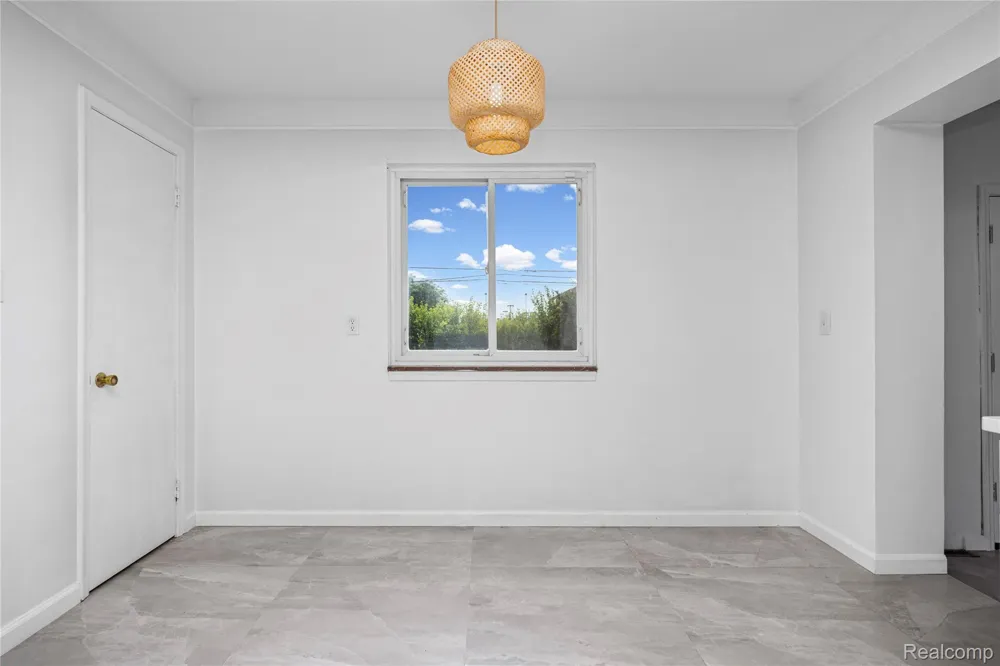 8527 Metropolitan Parkway Sterling Heights City, MI 48312