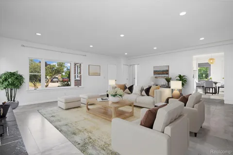 8527 Metropolitan Parkway