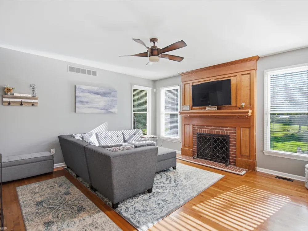 46820 Shelby Road Shelby Charter Township, MI 48317