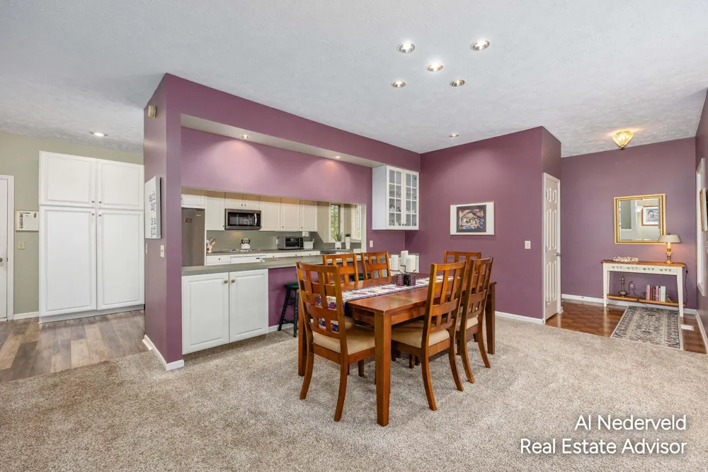 2126 S Cross Creek Drive SE Grand Rapids City, MI 49508