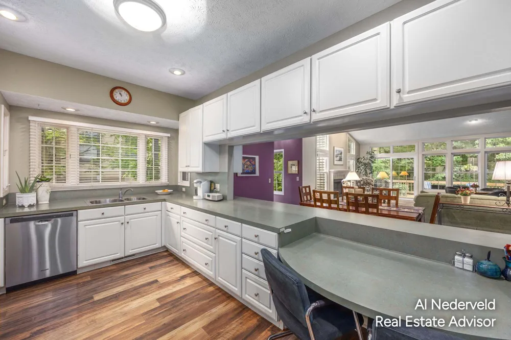 2126 S Cross Creek Drive SE Grand Rapids City, MI 49508