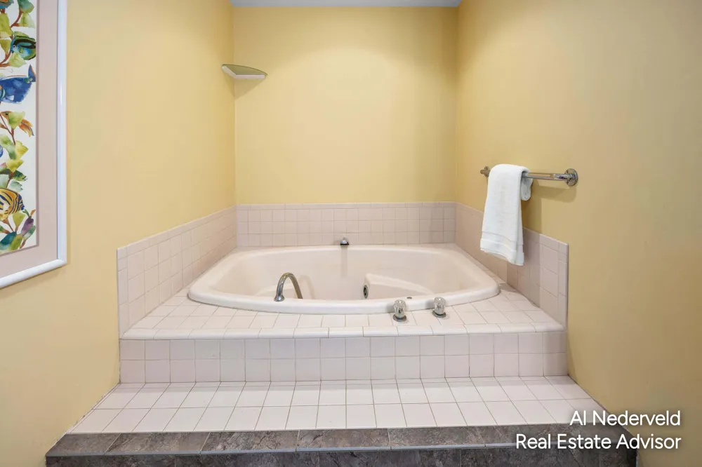 2126 S Cross Creek Drive SE Grand Rapids City, MI 49508