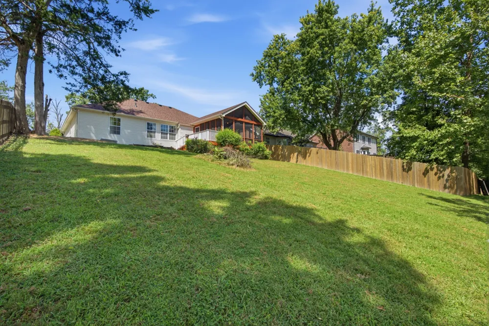 6115 Tuckaleechee Ln Antioch, TN 37013