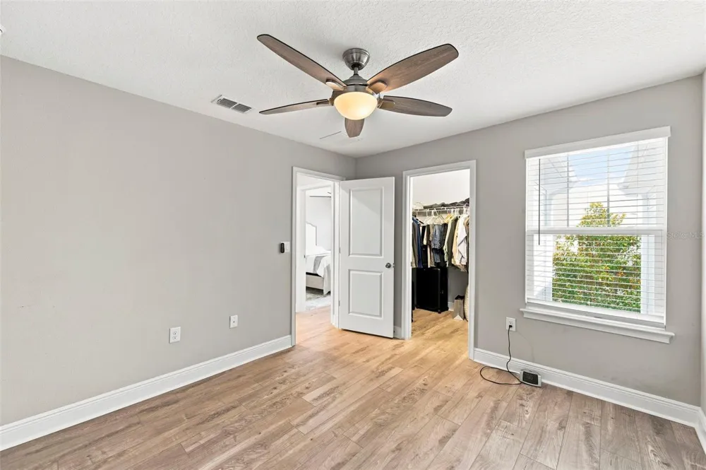 1103 MANGO COURT Oldsmar, FL 34677