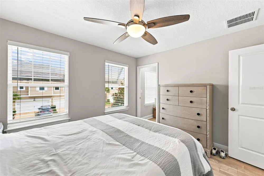 1103 MANGO COURT Oldsmar, FL 34677