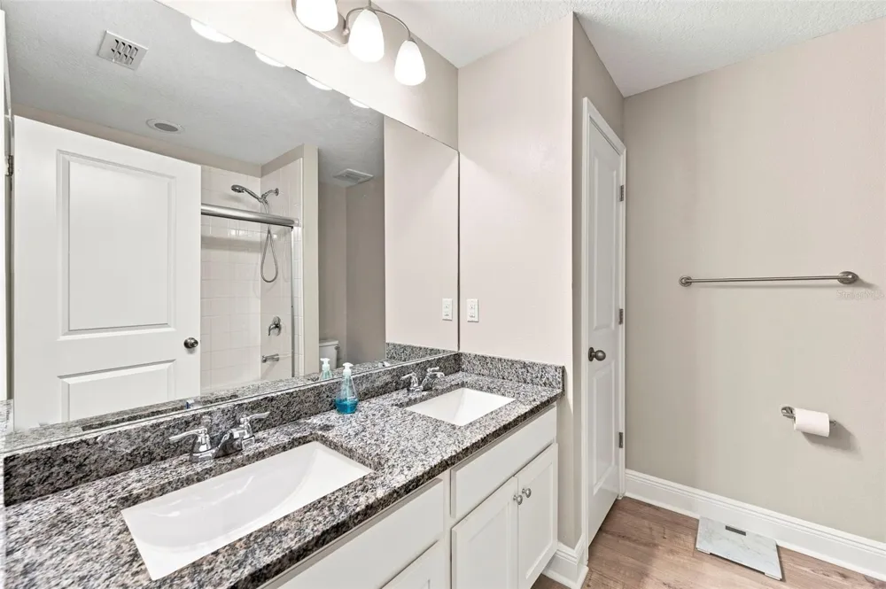 1103 MANGO COURT Oldsmar, FL 34677