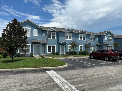 538 WILTON CIRCLE