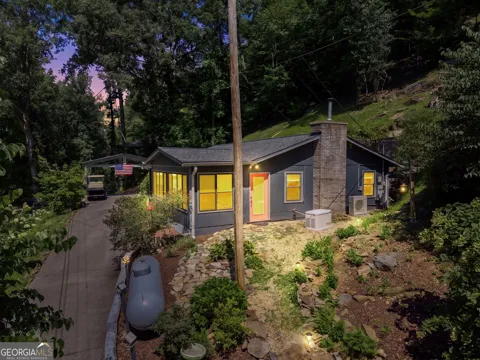 162 Hiawassee River Road RD
