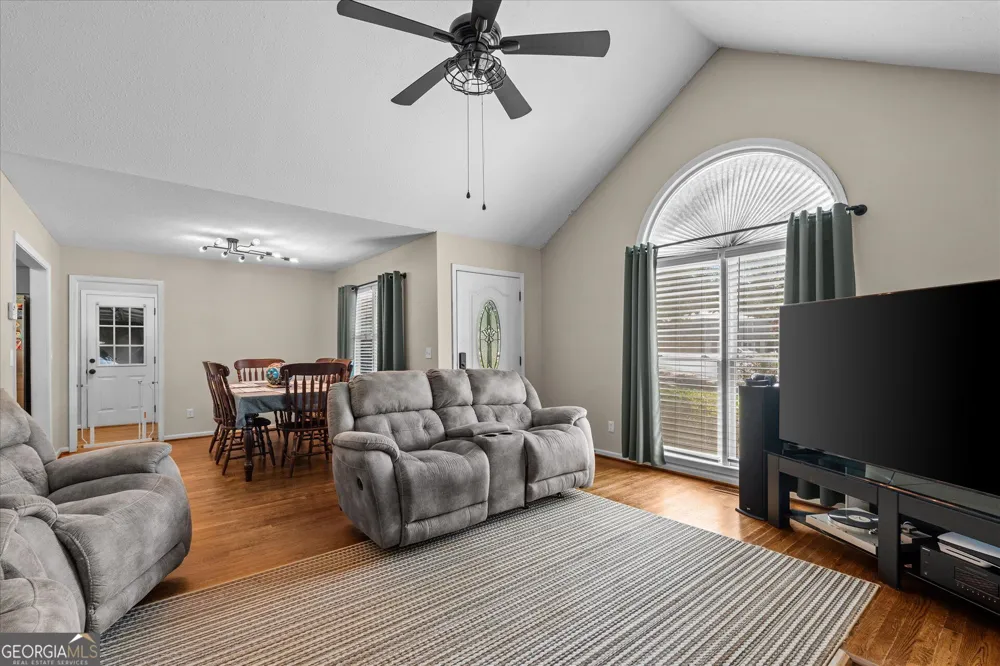101 Mallard Ln Carrollton, GA 30117
