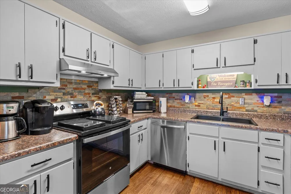101 Mallard Ln Carrollton, GA 30117