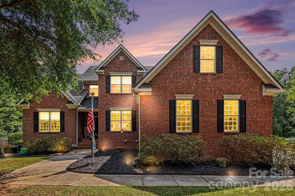 3647 Venetian Way York, SC 29745