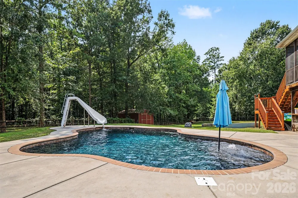3647 Venetian Way York, SC 29745
