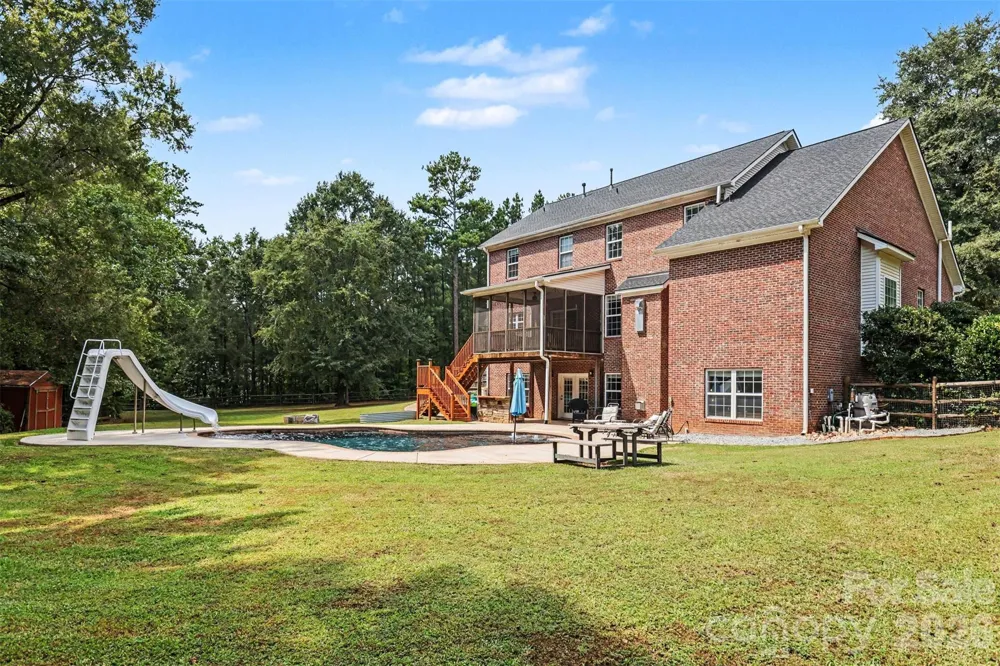 3647 Venetian Way York, SC 29745