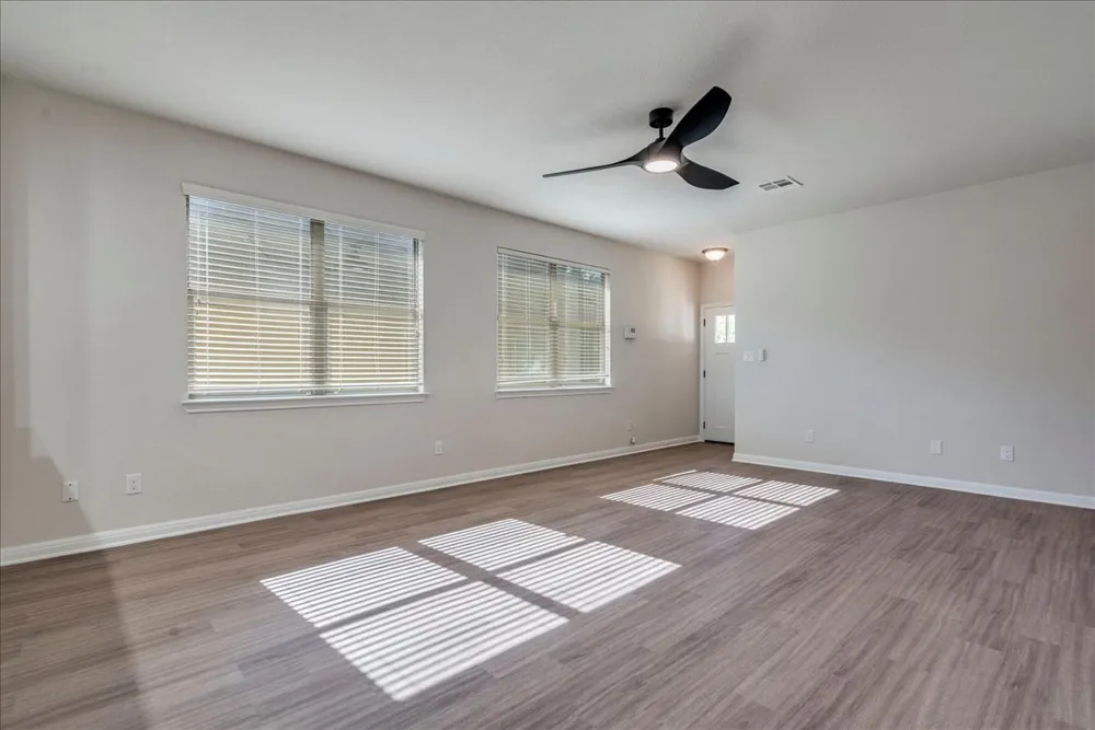 765 Reliance Drive Buda, TX 78610