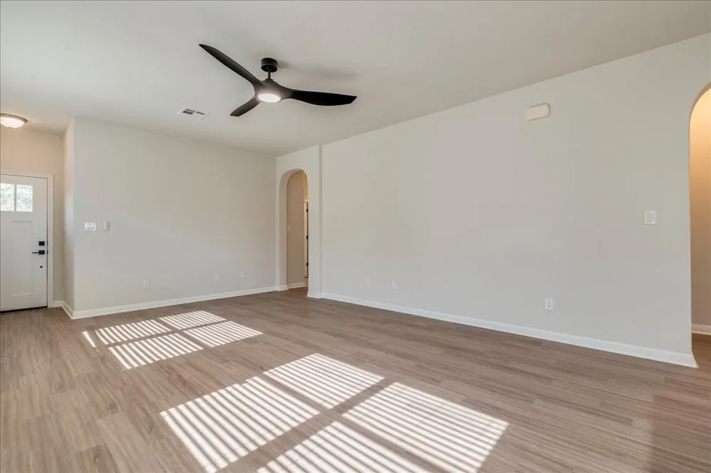 765 Reliance Drive Buda, TX 78610