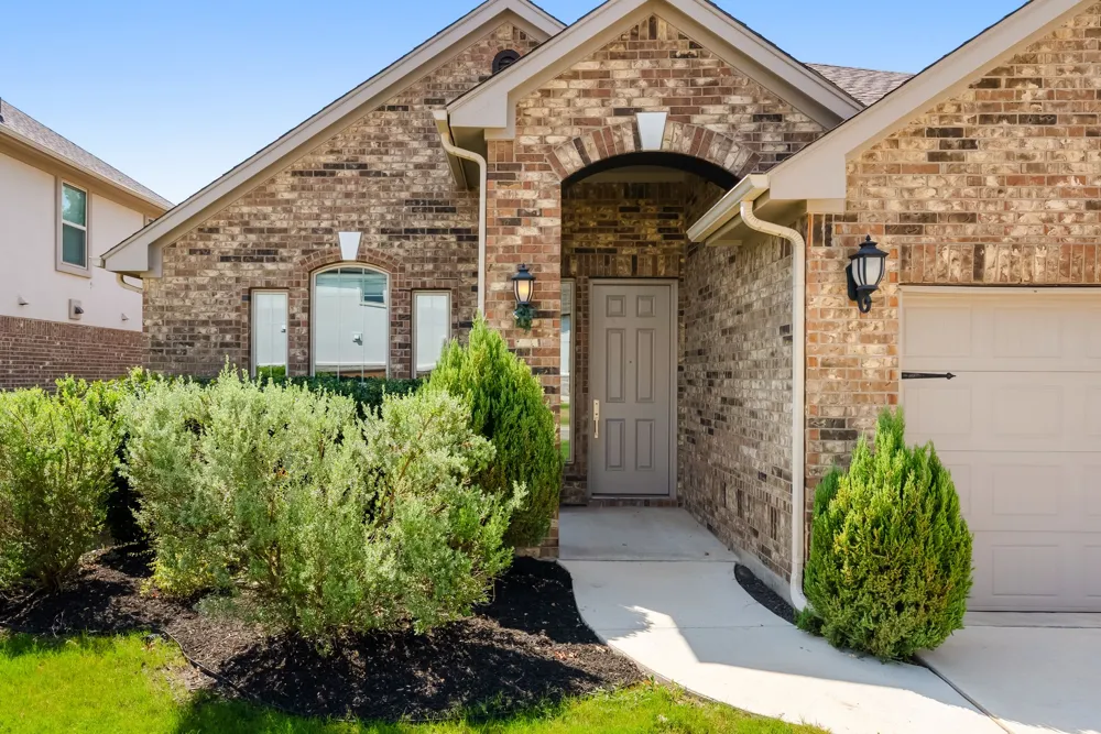 5045 Veranda Terrace Round Rock, TX 78665