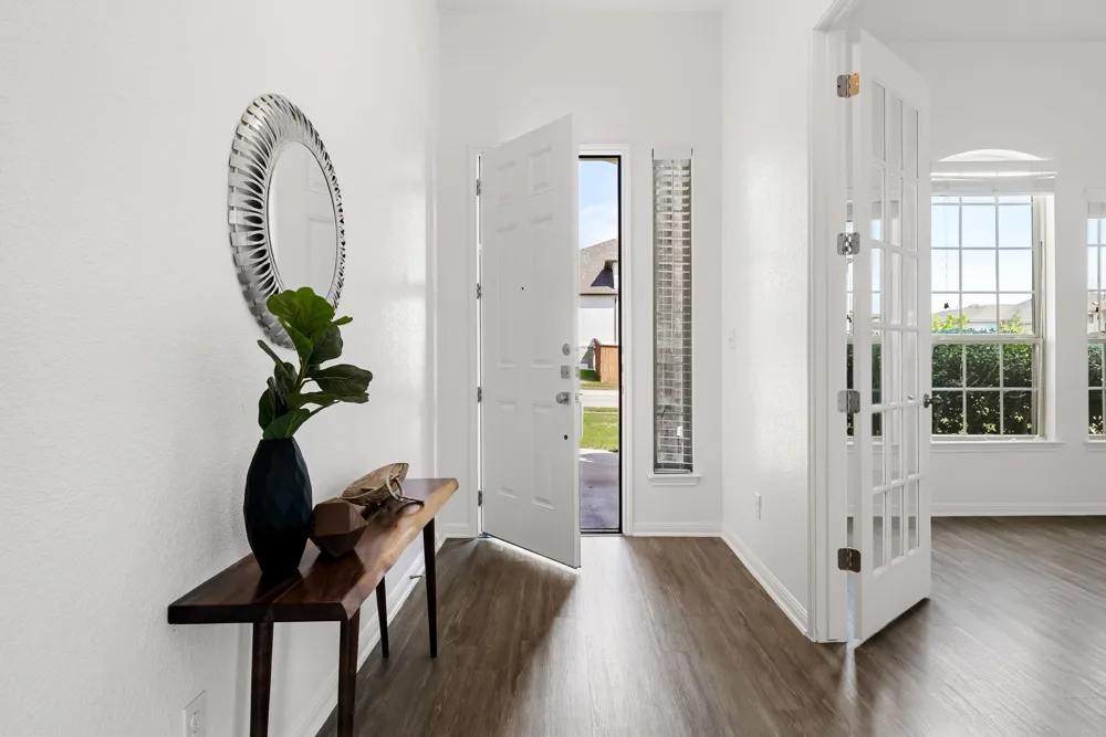 5045 Veranda Terrace Round Rock, TX 78665