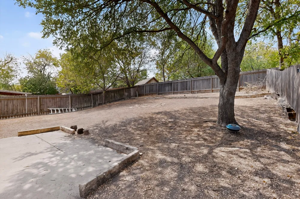 12018 Rotherham Drive Austin, TX 78753
