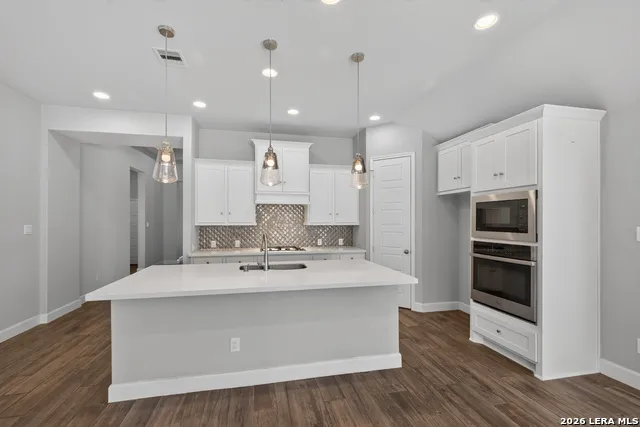 2154 WILDRYE LN New Braunfels, TX 78132
