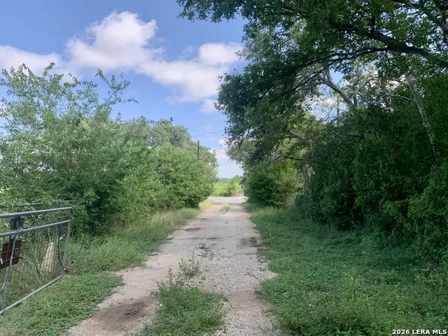 12330 Lower Seguin Rd Schertz, TX 78154