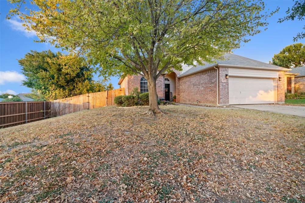 672 Rosario Lane Fort Worth, TX 76052