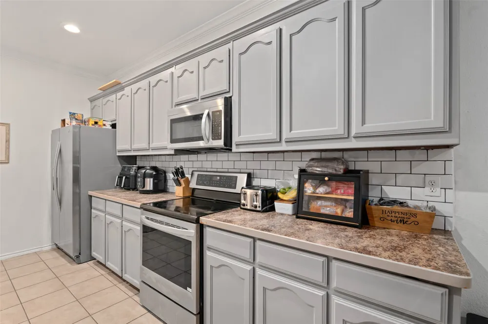 672 Rosario Lane Fort Worth, TX 76052