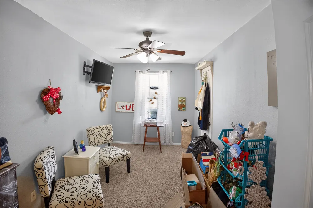 11325 County Road 104 Kaufman, TX 75142