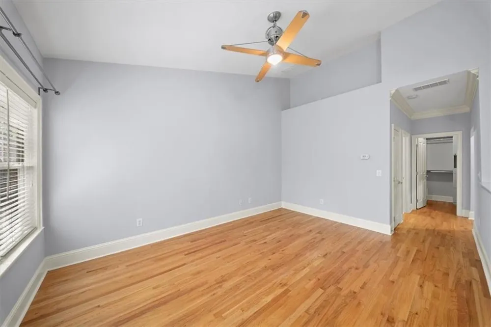 1115 Glenridge Place NE Sandy Springs, GA 30342