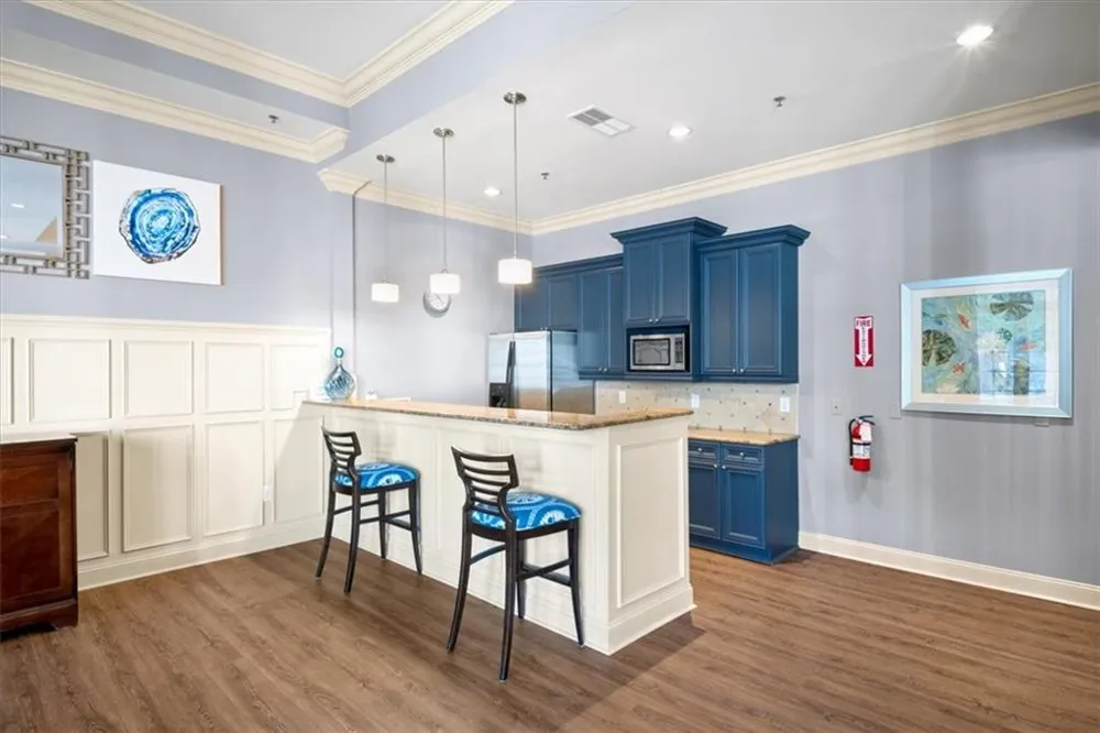 1115 Glenridge Place NE Sandy Springs, GA 30342