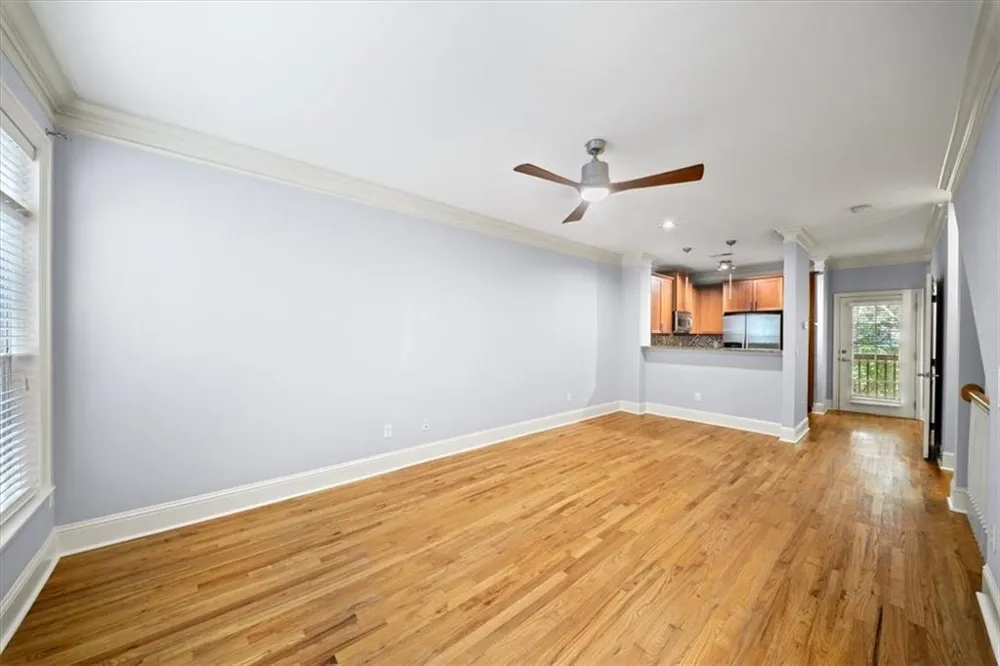 1115 Glenridge Place NE Sandy Springs, GA 30342