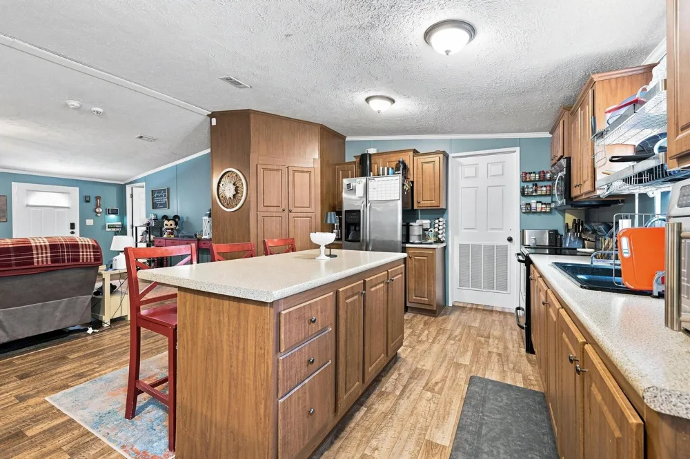 60 County Road 196 Gainesville, TX 76240