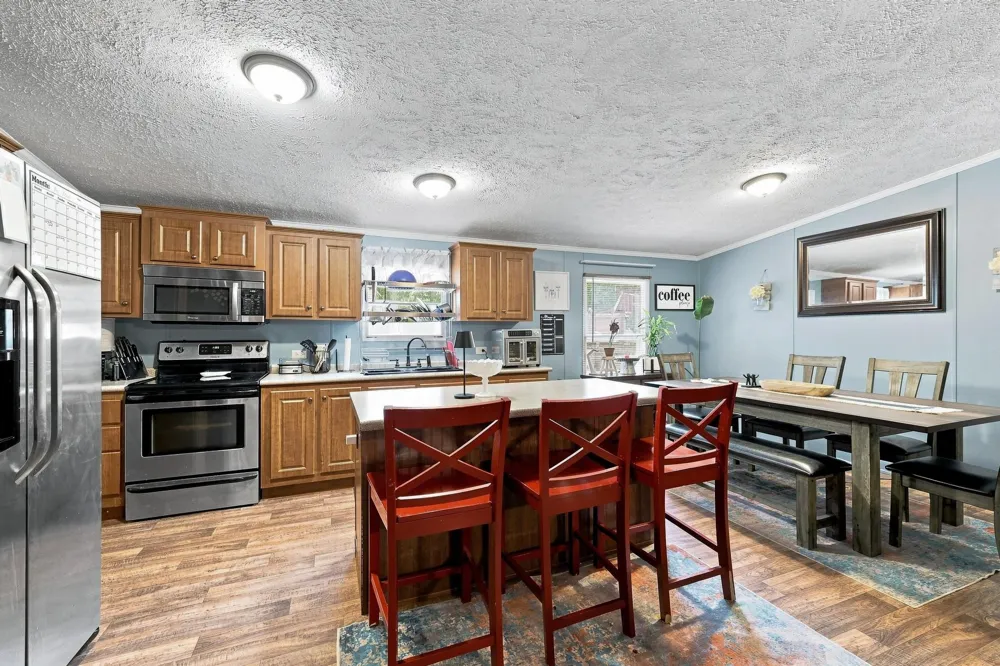 60 County Road 196 Gainesville, TX 76240