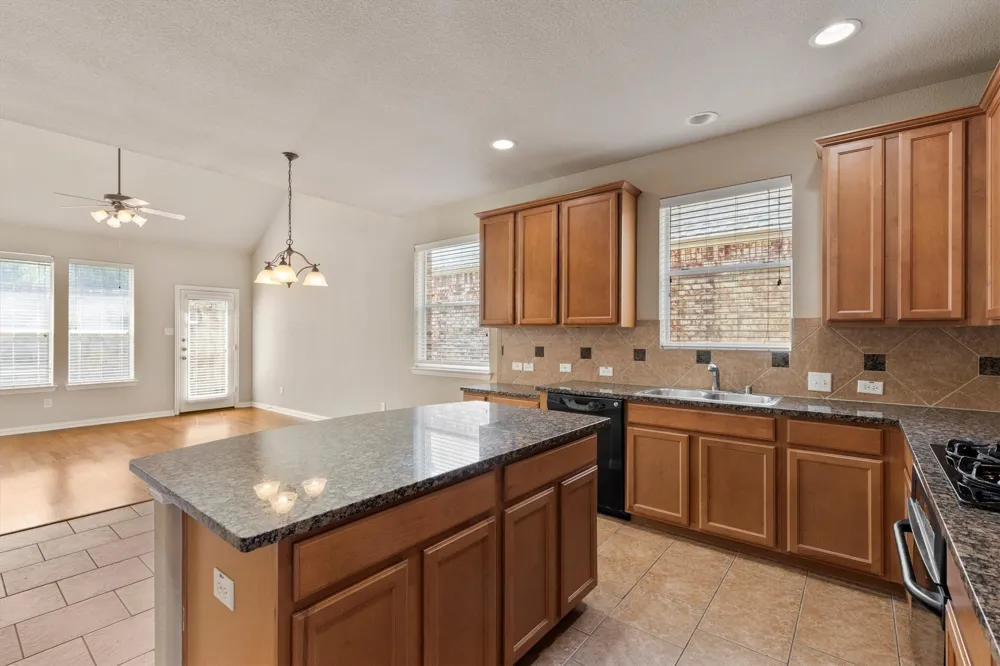 7212 Sugarplum Drive Plano, TX 75074