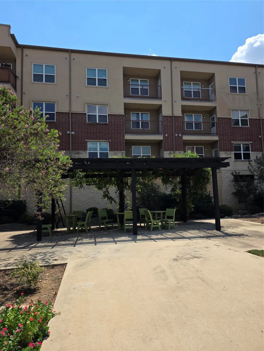 1100 W Trinity Mills Road #2044 Carrollton, TX 75006