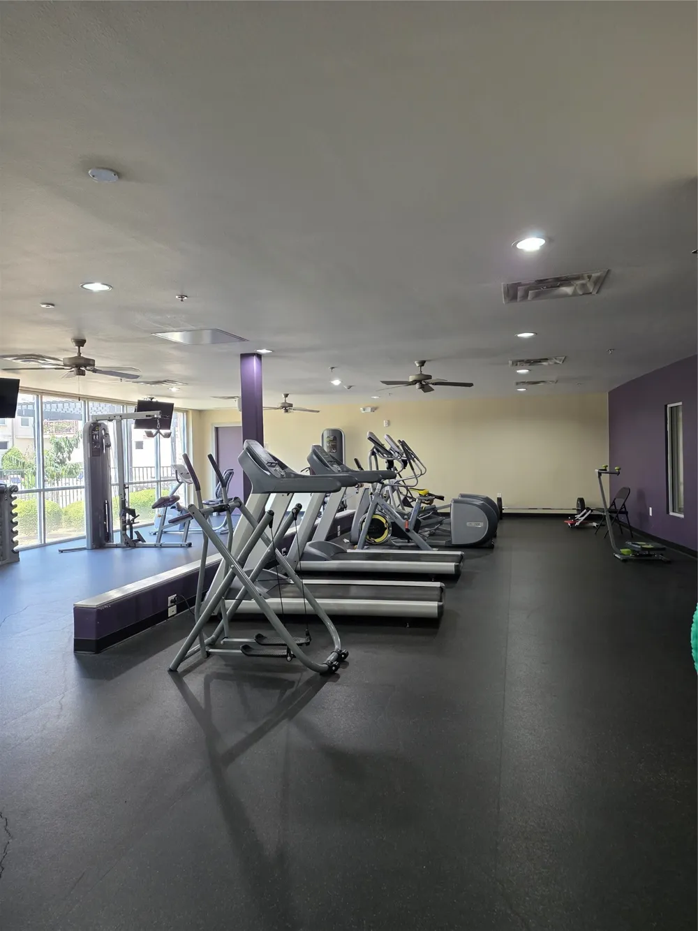 1100 W Trinity Mills Road #2044 Carrollton, TX 75006