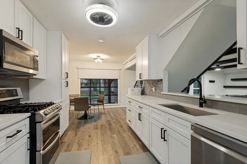 1801 Green Oaks Drive Irving, TX 75061