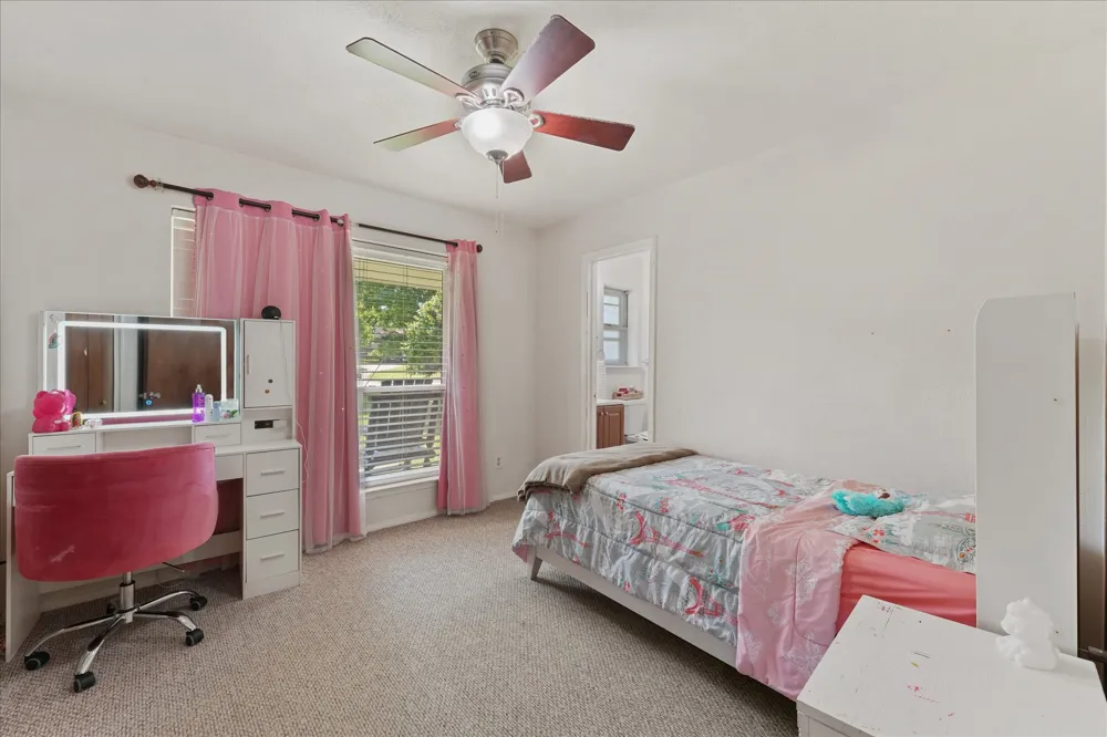 347 Merribrook Trail Duncanville, TX 75116